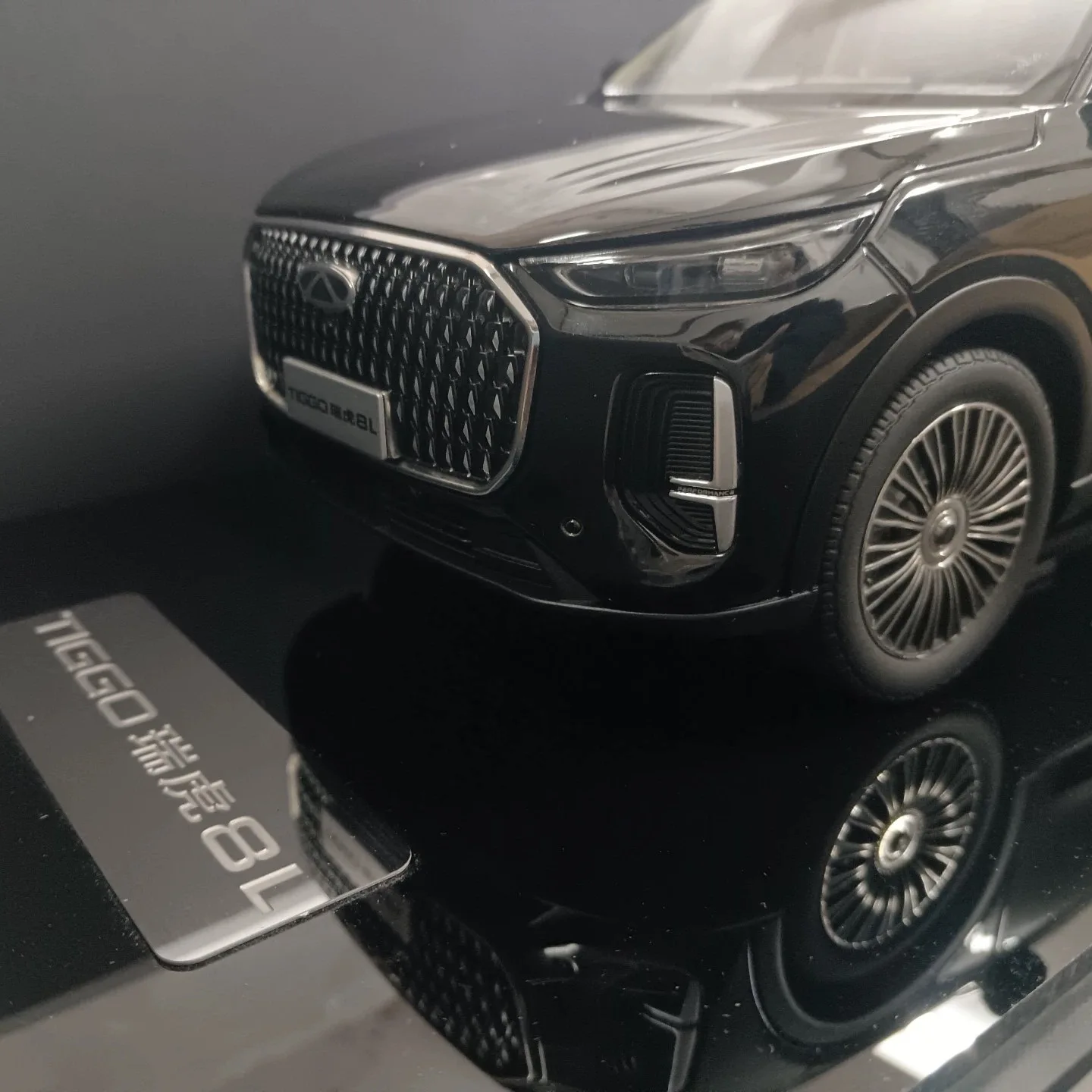 Jaecoo Q8 Micro model,Tiggo 8L Die-cast Alloy Micromodel,Tiggo 9 Metal Car Model,Adult Gift,chery ruihu Desktop Decoration,1:18