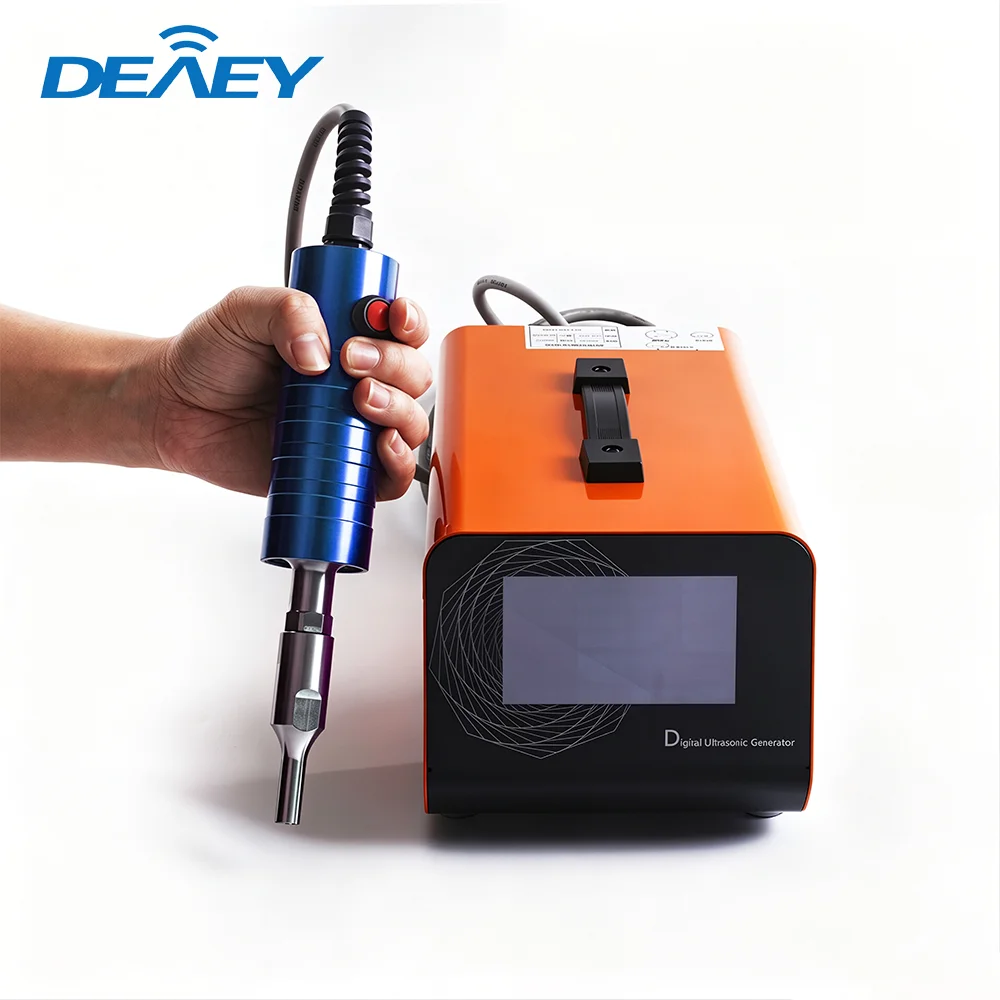 New Ultrasonic Spot Welder Handheld Pistol Type 800W 28KHz Custom Logo Plastic Blister Packaging Welding Machine CE Approved