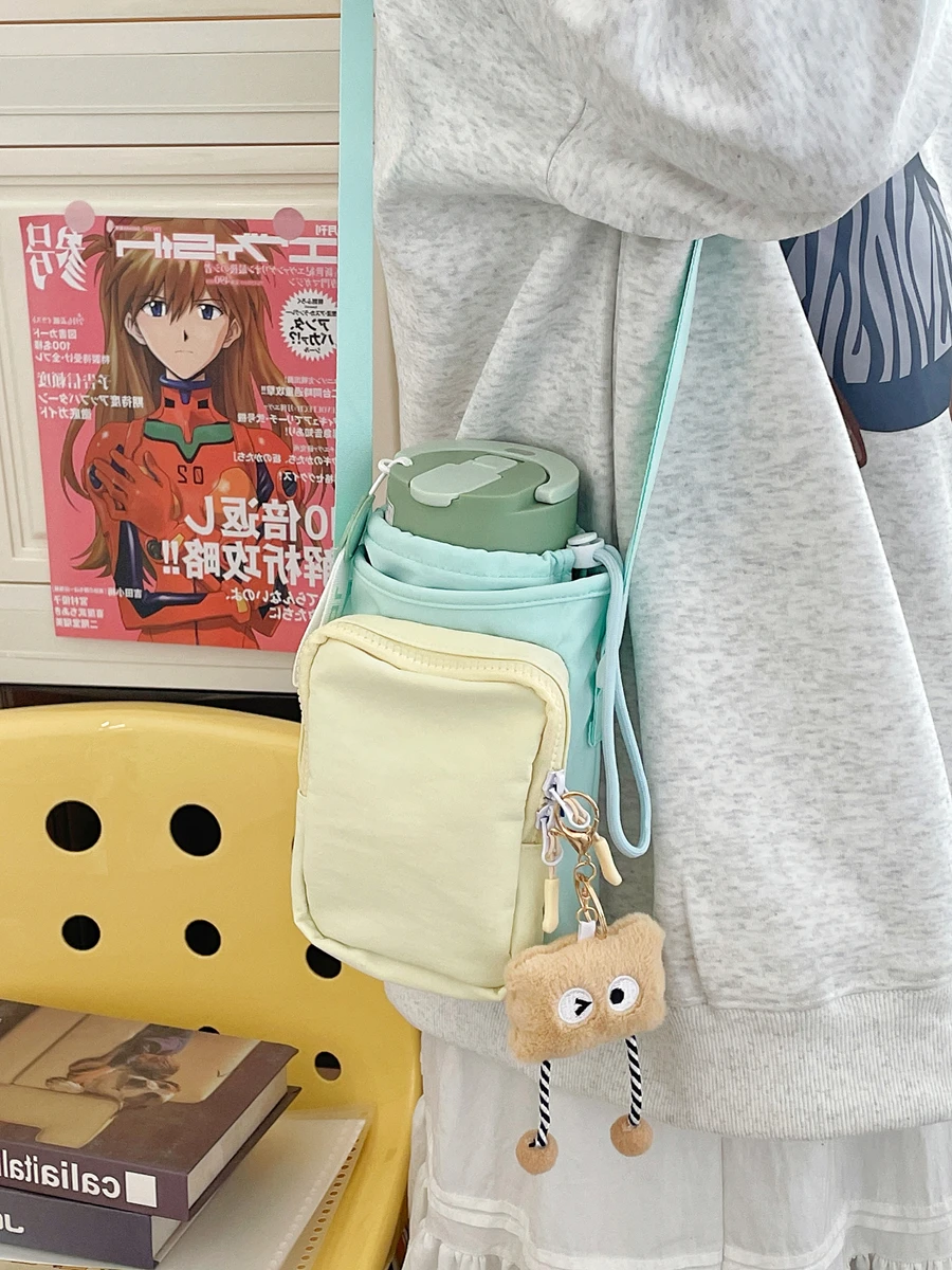 2026 New Color Block Women's Crossbody Phone Bag Lightweight Sports Outdoor Water Bottle Bag Casual Fashion Nylon Shoulder Bag