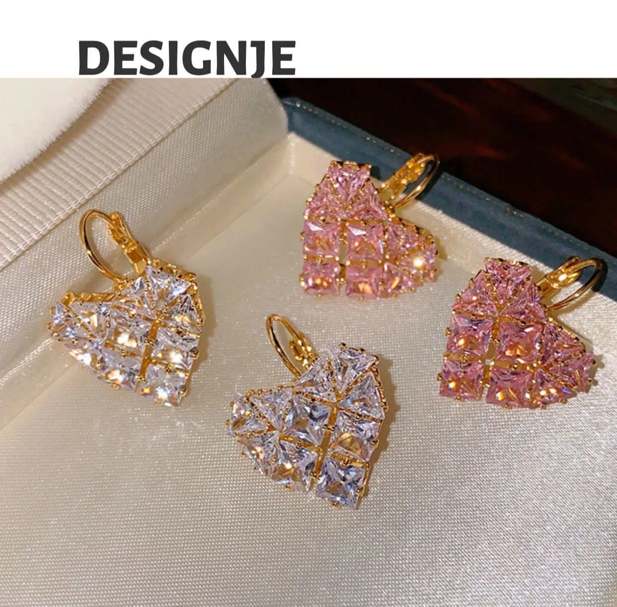 

[Sweet] Japanese and Korean Simple Zircon Heart Ear Clasp, Fashionable and Elegant Earring, Luxurious and High-end Earring