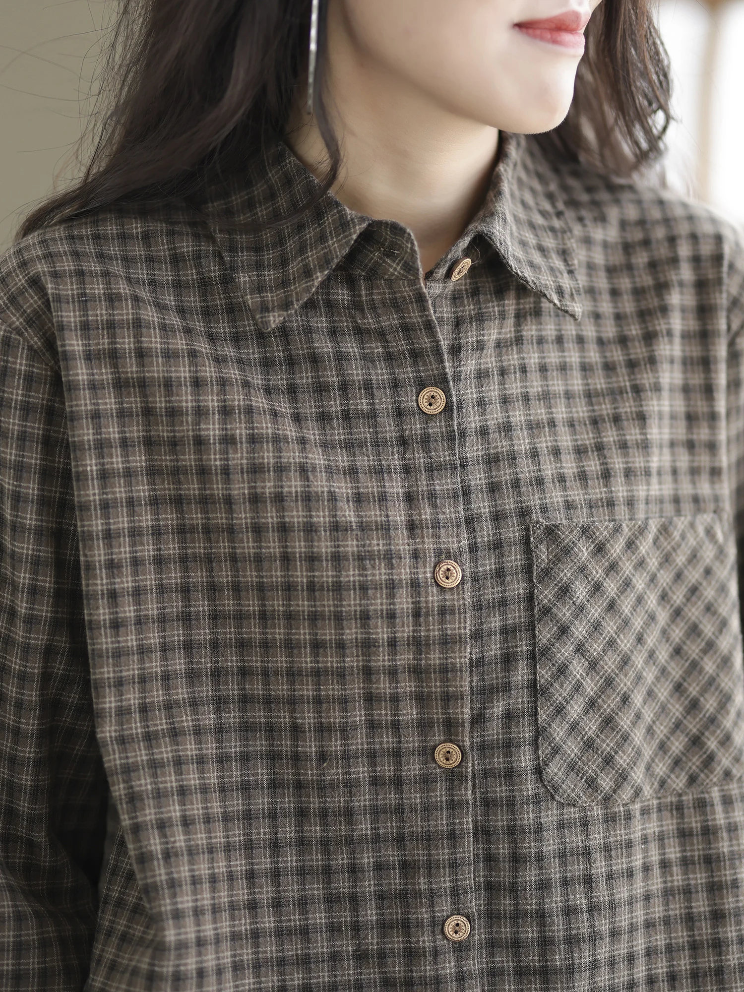 

Pure Cotton Plaid Long Sve irt Women's Spring Autumn 2025 New Sle Retro Loose irt Outerwear Top Breathable Skin-frie...