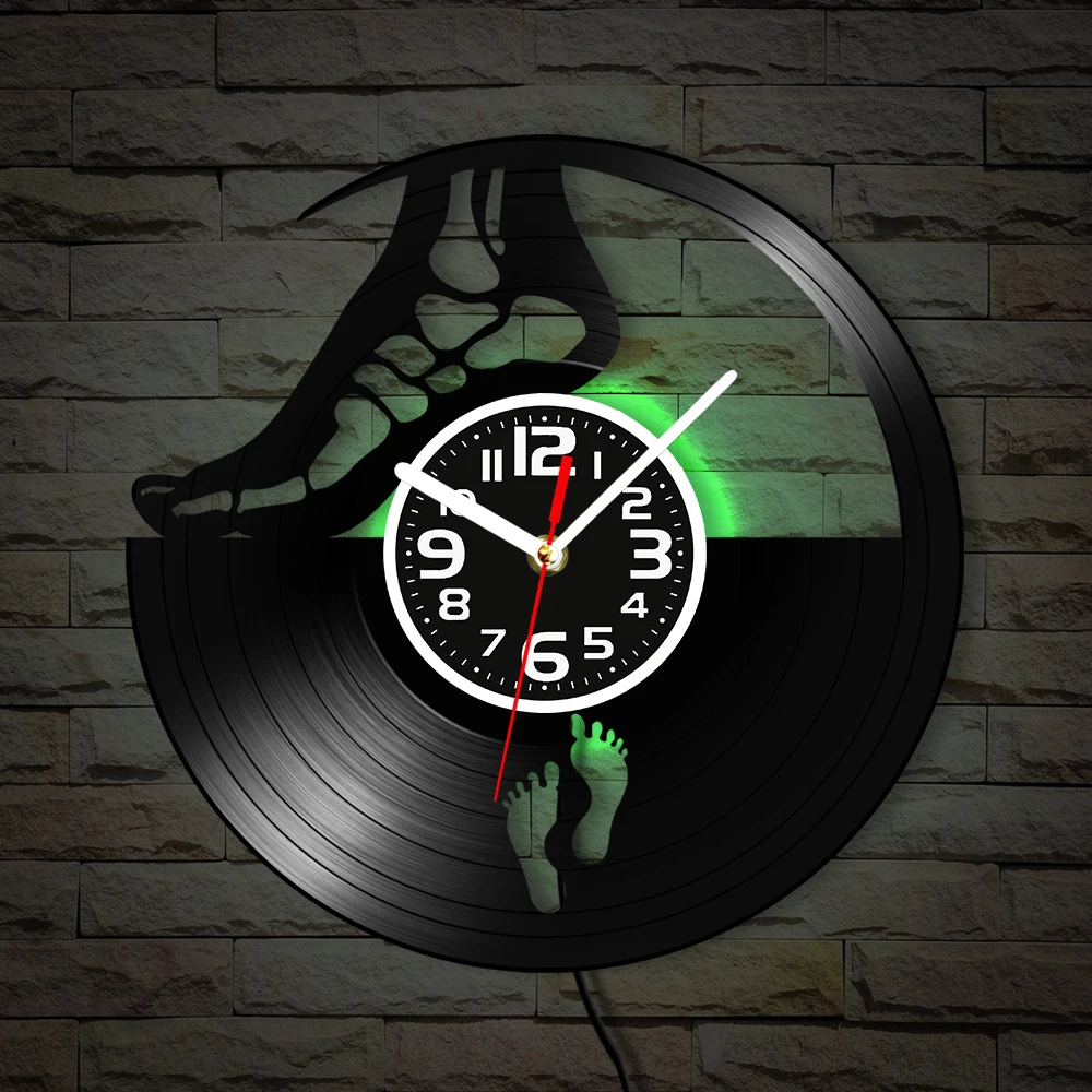 Foot Anatomy Podiatry Vinyl Record Wall Clock For Podiatrist Clinic Foot Bone Skeleton Footprint Wall Clock Orthopedist Gift