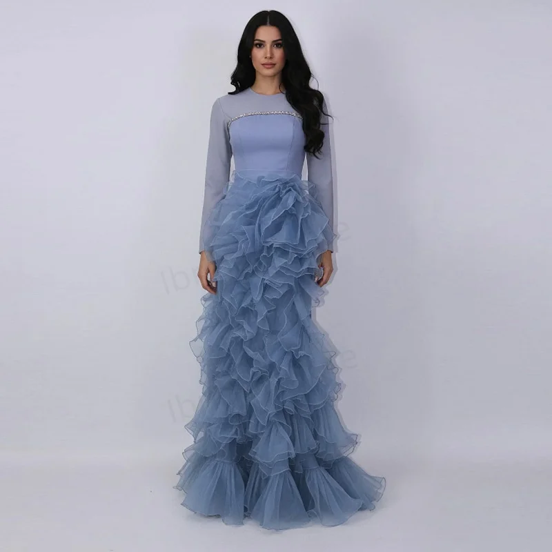 Maßgeschneidertes Abendkleid mit O-Ausschnitt für sexy Frauen, Rüschen, abgestufte Cocktailparty-Kleider mit Kristallverbindung, Meerjungfrau-Abschlussballkleider