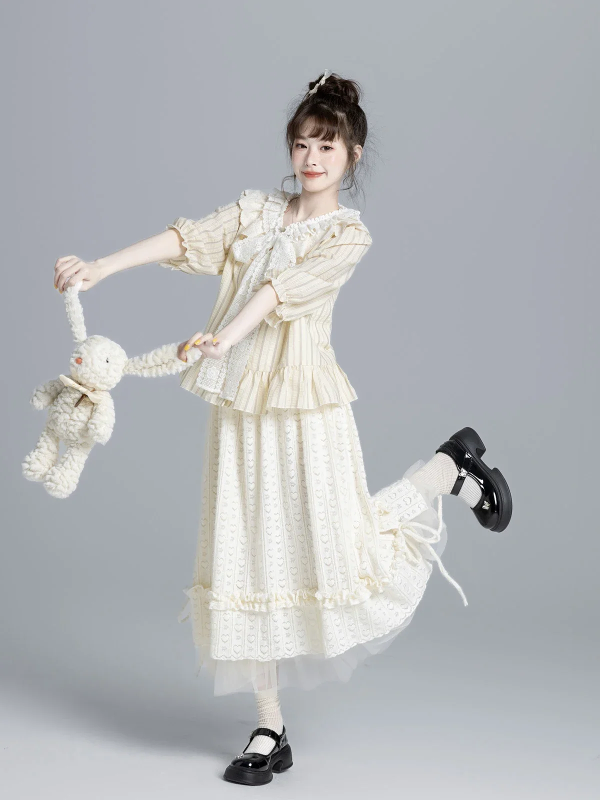 Japanese Sweet Preppy Style Lace-up Bow Doll Collar Flare Sleeve Blouse Loose Casual Ruffles Striped Shirt Top For Women Autumn