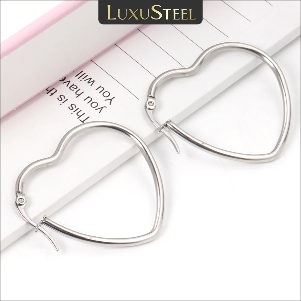 LUXUSTEEL 20-50mm 2Pcs Hollow Heart Hoop Earrings for Women Golden Plated Silver Color Stainless Steel Not Fade y2k Jewelry