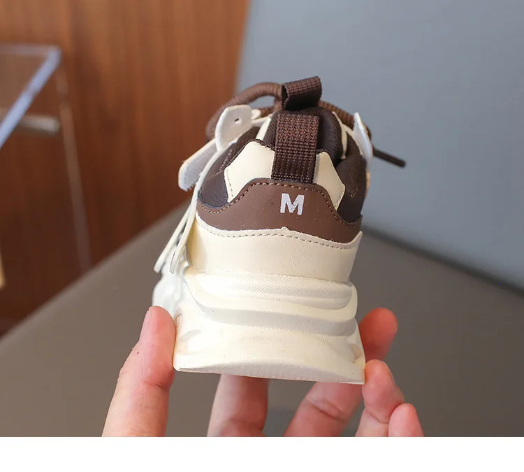 Mädchen-Sportschuhe 2026 Neuer Stil Weiche Sohle Kinder-Freizeitschuhe Modische Atmungsaktive Gestreifte Dad-Schuhe für Kinder Jungen – Detail 20