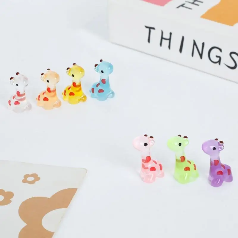 10Pcs Mini Luminous Giraffe Miniatures, Cute Animal Figures For Micro Landscaping DIY Home Decor Models Craft Fairy Ornaments