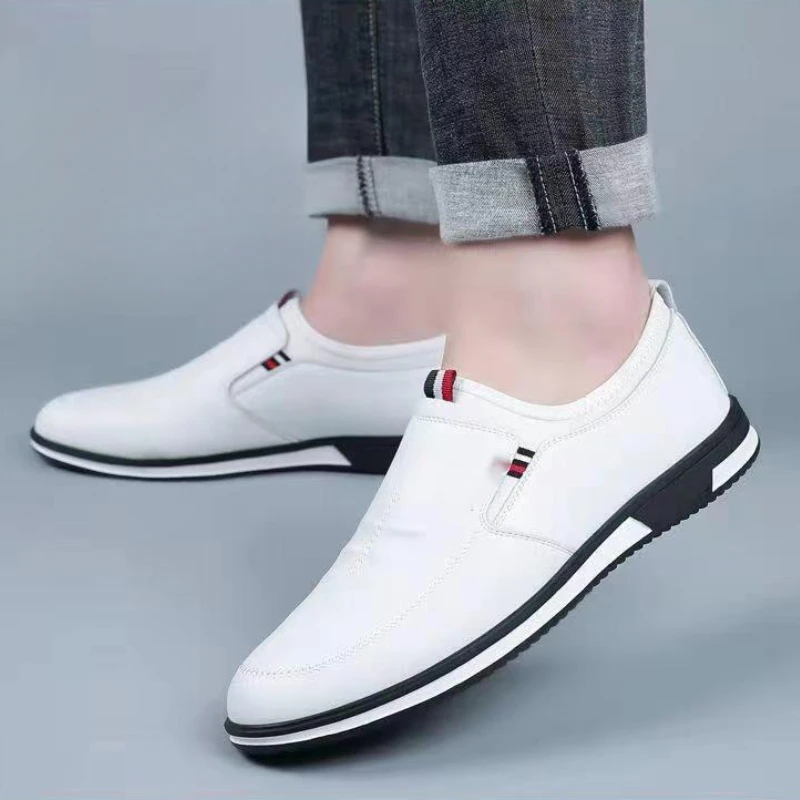 Sapatos casuais de negócios masculinos confortáveis sapatos planos moda respirável mocassins masculinos 2025 novos sapatos masculinos resistentes ao desgaste zapatillas