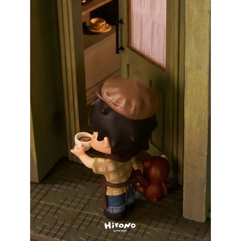 POPMART Original Genuine Hirono Series Coffee Figurine dan Tas Perjalanan Peripheral Blind Box Toys Hadiah Ulang Tahun atau Natal yang Istimewa