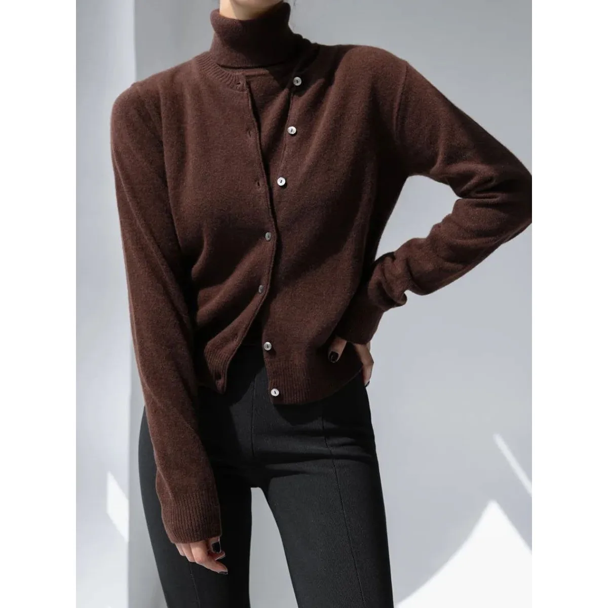 

Женский новый кардиган-топ Bornladies с воротником-стойкой, весна 2026, 100% прочие материалы, модный женский свитер