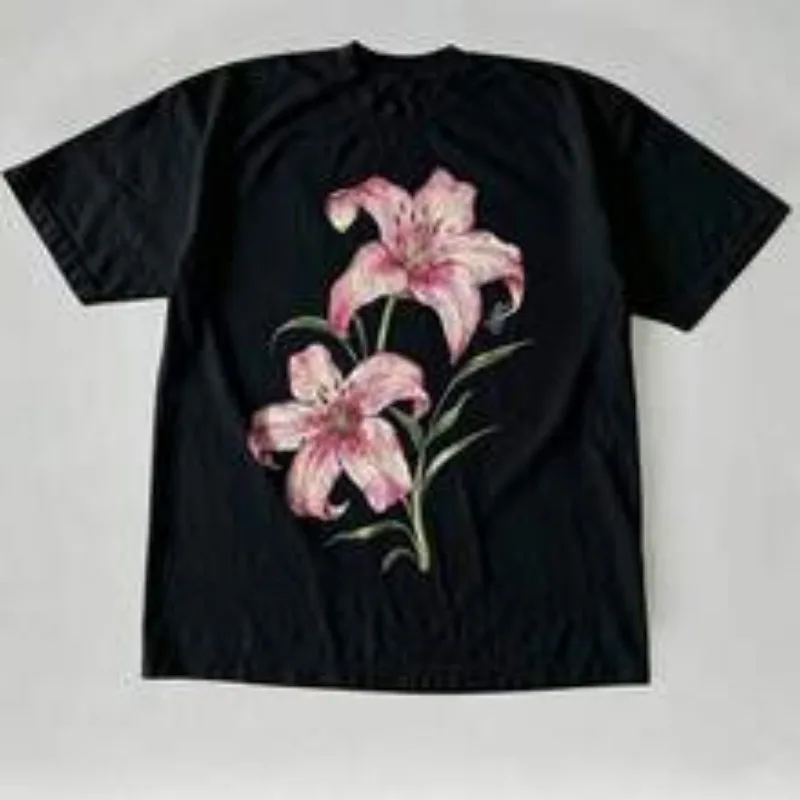 Minimalist Red Line Art Lily Sketch T Shirt Vintage Hand Drawn Floral Graphic Aesthetic Simple White Casual Short Sleeve