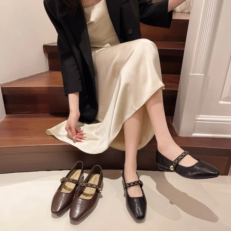 نمط جديد يشبه الجنية مع تنورة، حذاء نسائي فردي مكتنز من French Mary Jane