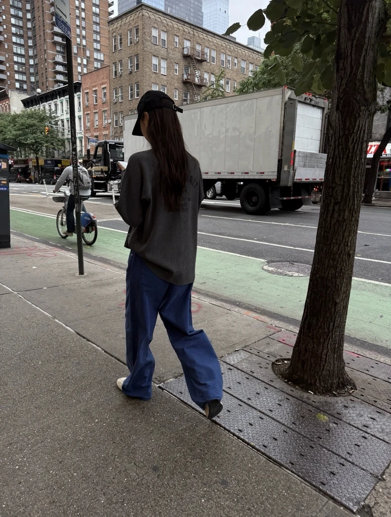 เสื้อสเวตเตอร์ลายหินอ่อนทรงหลวมสบายๆ สไตล์ลำลองสำหรับผู้หญิง รุ่นใหม่ประจำฤดูใบไม้ร่วงและฤดูหนาว แขนยาว คอกลม เหมาะสำหรับใส่ไปทำงาน