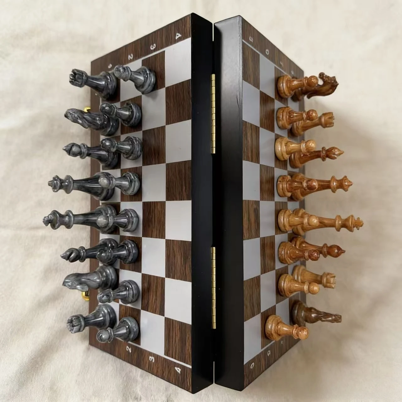 Metal Chess Set, Staunton Style Gold & Silver Chess Pieces with Foldable Wooden Storage Box, Portable International Chess Game
