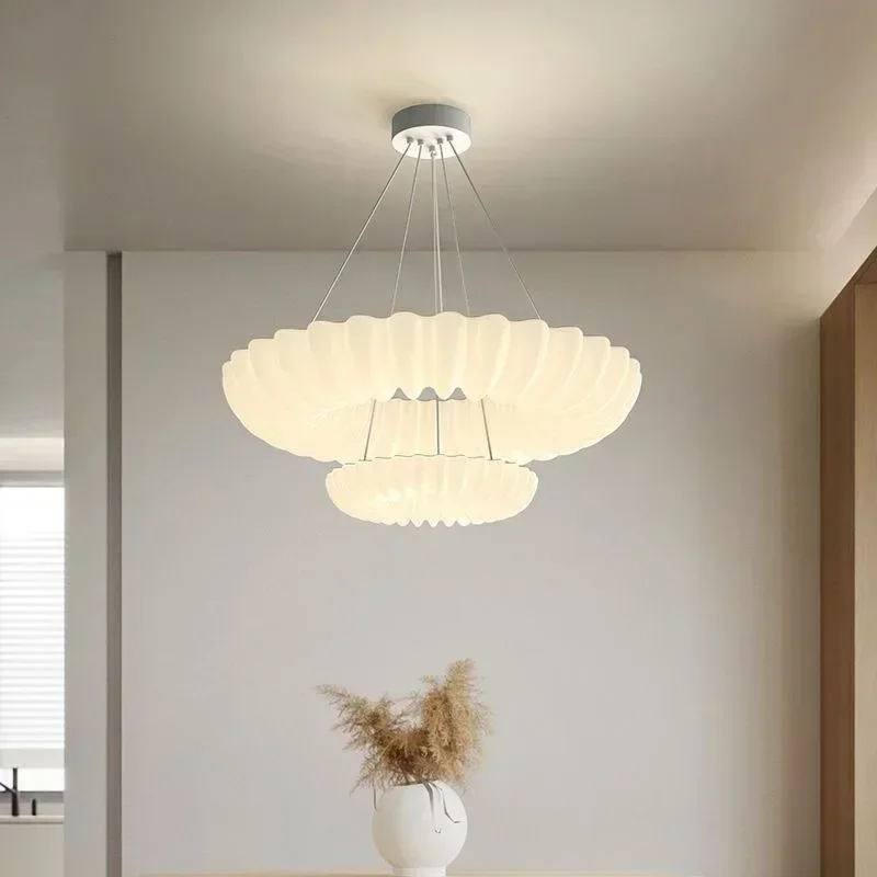 GHJUYIOL Pendant Light Cream Style Chandelier for Bedroom Living Dining Room Cafe Home Decor Hanging Lamps for Ceiling Lustre