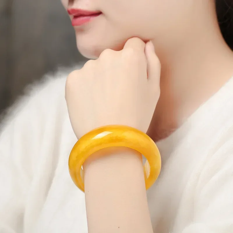 

Amber Yellow Beeswax Old Honey Wax Bracelet Natural Raw Stone Guardian Energy Yoga Men's and Women's Bangle Jewelry Gift