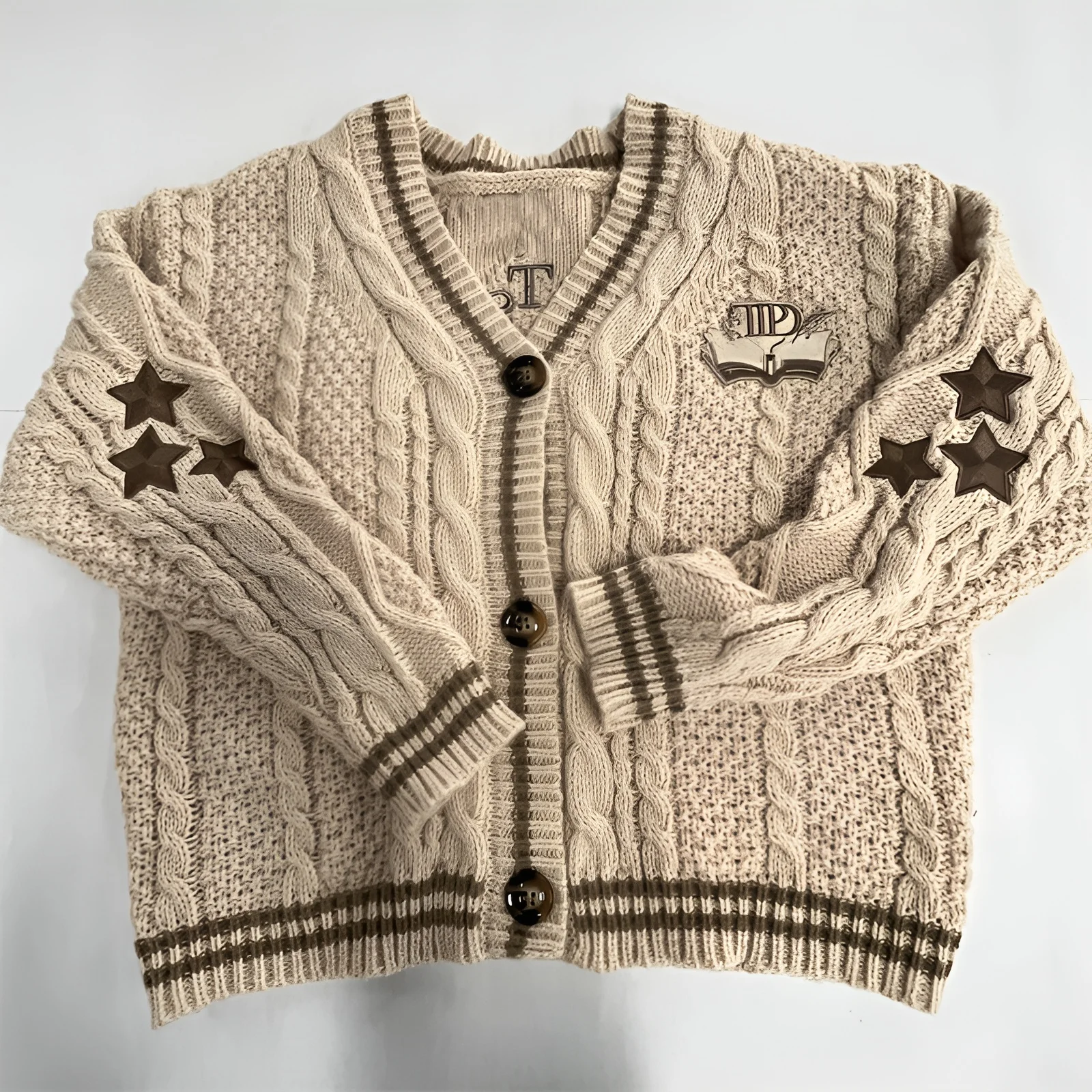 

Autumn Fashion Star Embroidered Khaki Knitted Cardigan Women Sweater Y2k Winter Warm Loose Fit Long Sleeves Holiday Cardigan