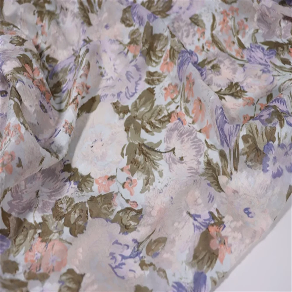 Elegant Style Beautiful Floral Design Comfortable Feeling Great Quality Popular Silk Jacuard Fabric for Women Nice Dress