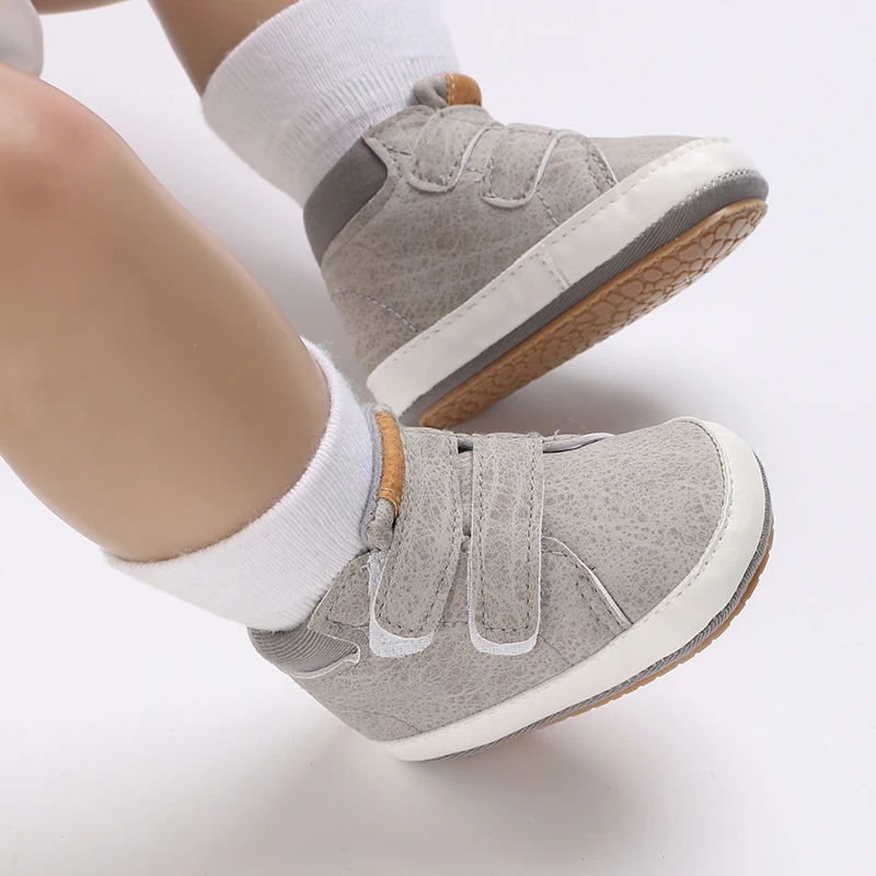 Modische und schlichte High-Top-Schuhe aus Stoff für Frühling und Herbst, bequeme Baby-Laufschuhe mit weicher Sohle. – Detail 6