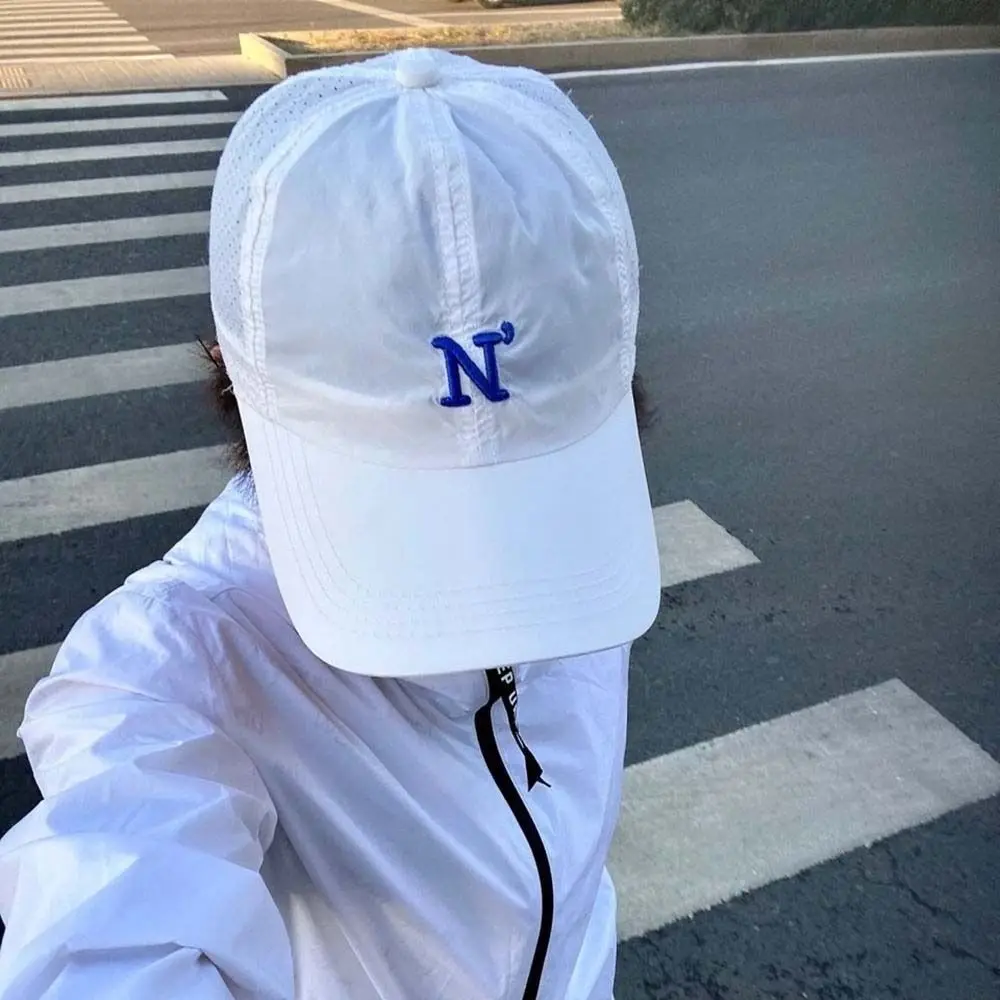 

Letter N Embroidery Quick Dry Baseball Cap Candy Color Ultra Thin Breathable Mesh Sunhat Peaked Cap Golf Hat Trucker Hat Running