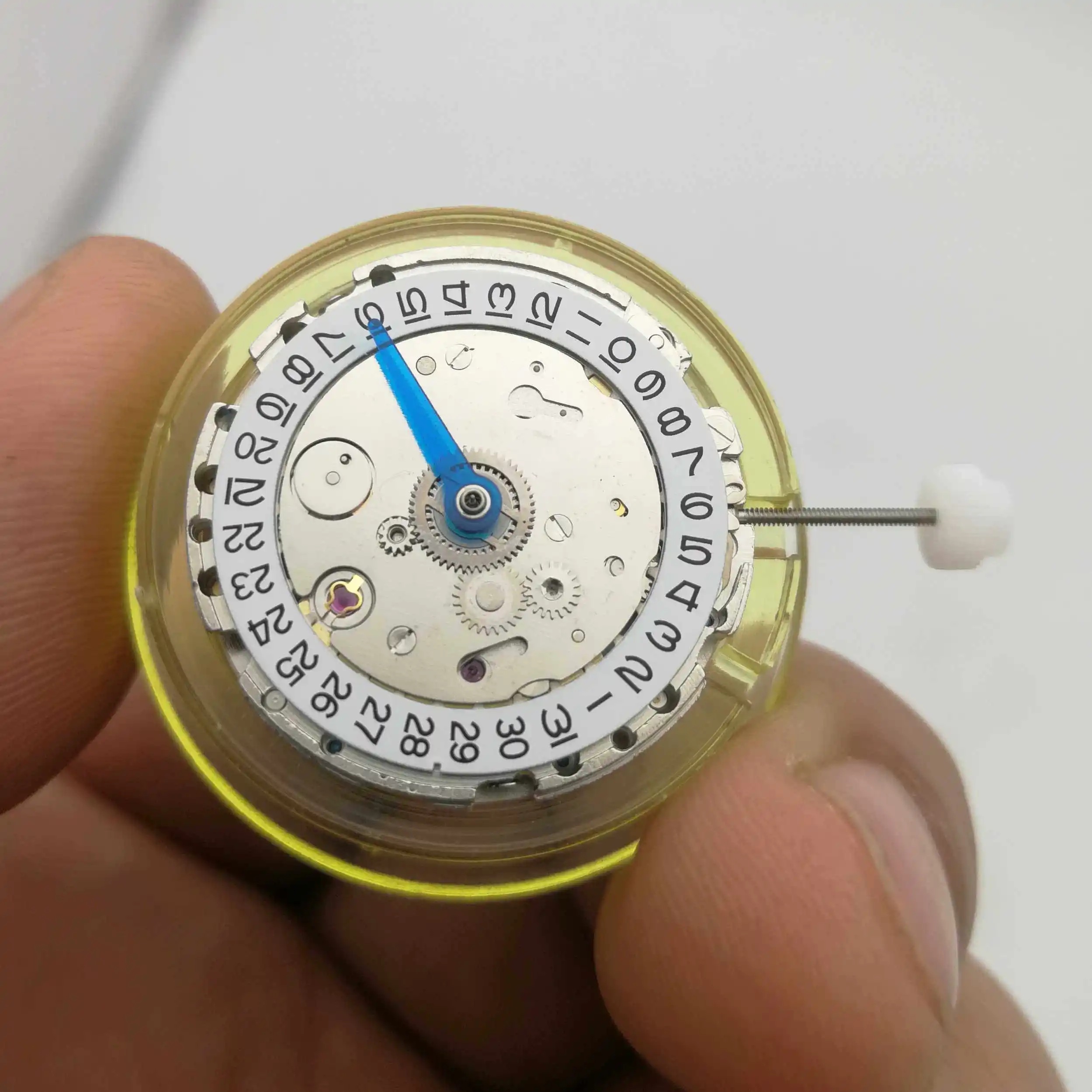 

GMT automatic mechanical watch movement is suitable for modification and maintenance of watches