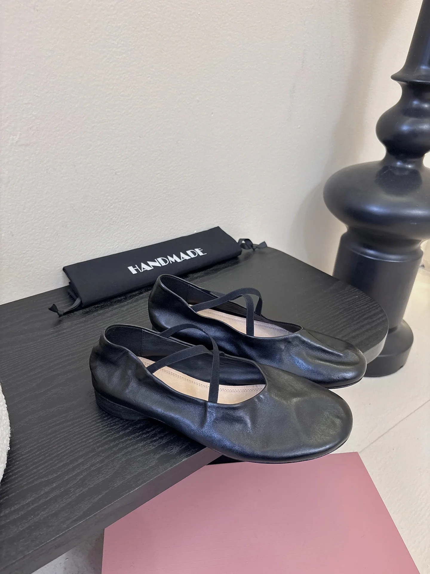 

Women Leather Ballet Flats Elastic Cross-strap Shoes