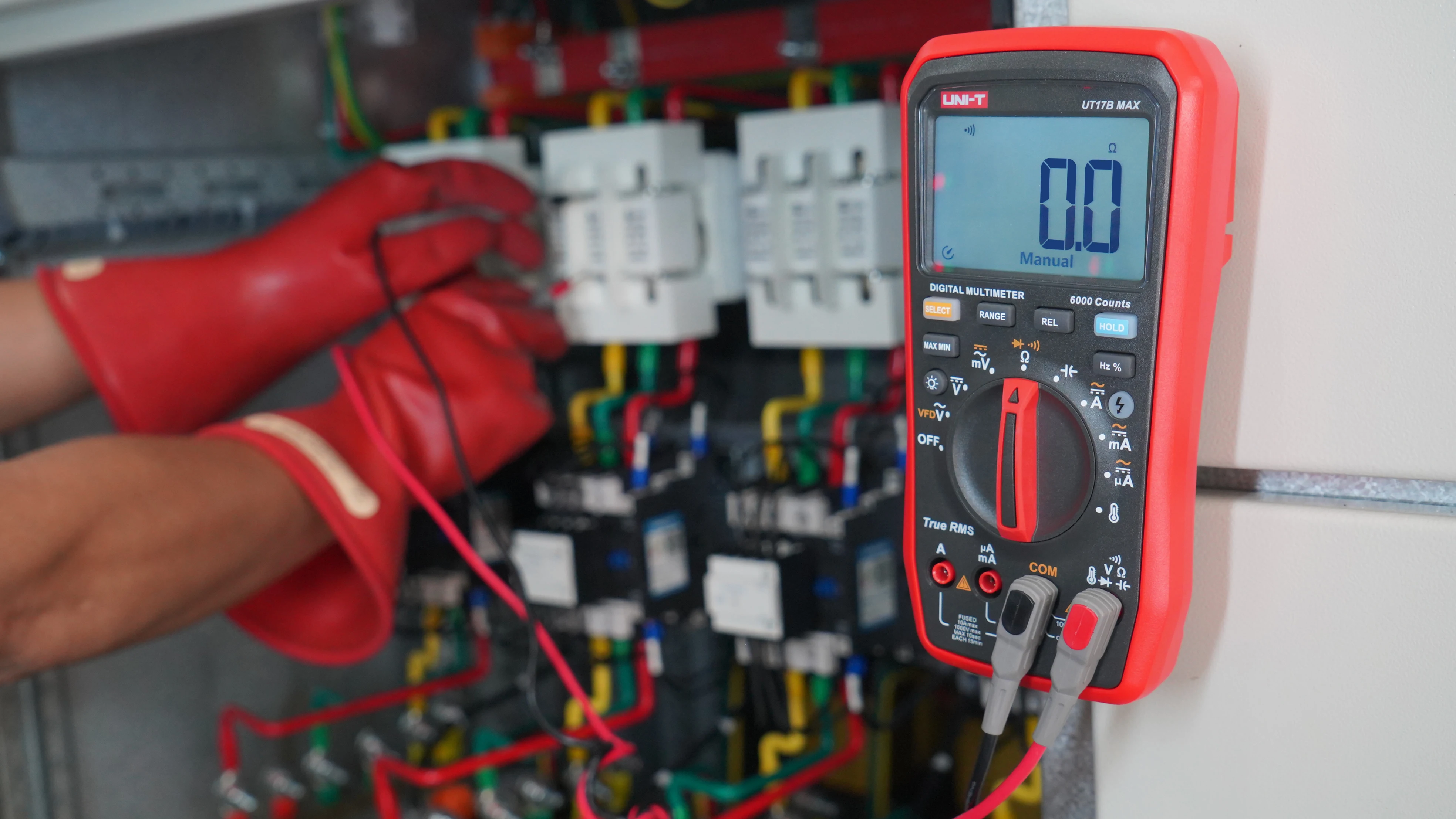 Imagem -06 - Multímetro Uni-t-digital Ut15b Max Ut17b Max Ut18b Max True Rms Voltímetro Amperímetro Testador de Capacitância Vfd Substituir Fluke 17b Max