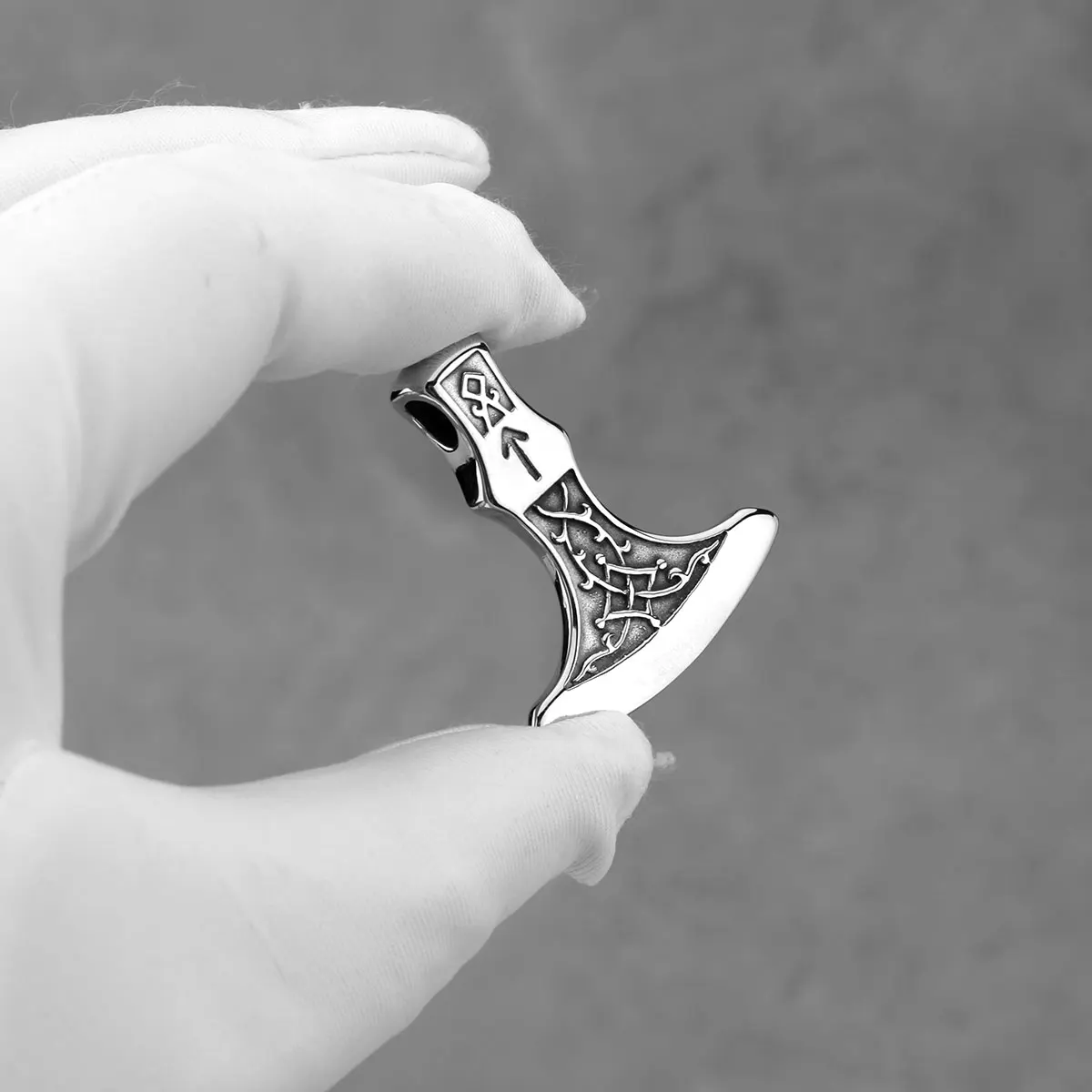 Stainless Steel Vikings Rune Axe Necklace Men\'s Nordic Fashion Thor\'s Hammer Pendant Necklace Punk Amulet Jewelry Wholesale Gift