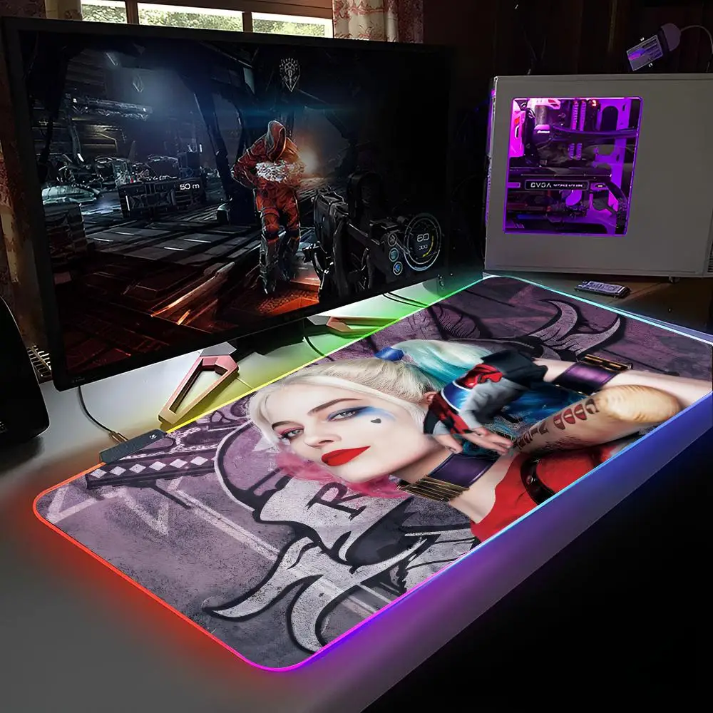 H-Harley Q-Quinn Mauspad RGB Hintergrundbeleuchtung Mauspad Laptop Mauspad Laptop Gamer Computer Schreibtisch Gaming Zubehör