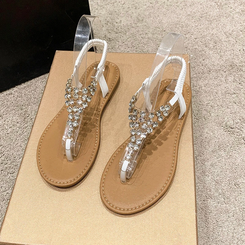 2022 New Summer Sandals for Women Fashion Design Outside Beach Shoes Woman Pearl Diamond Back Strap Flat Sandal Large Size 42