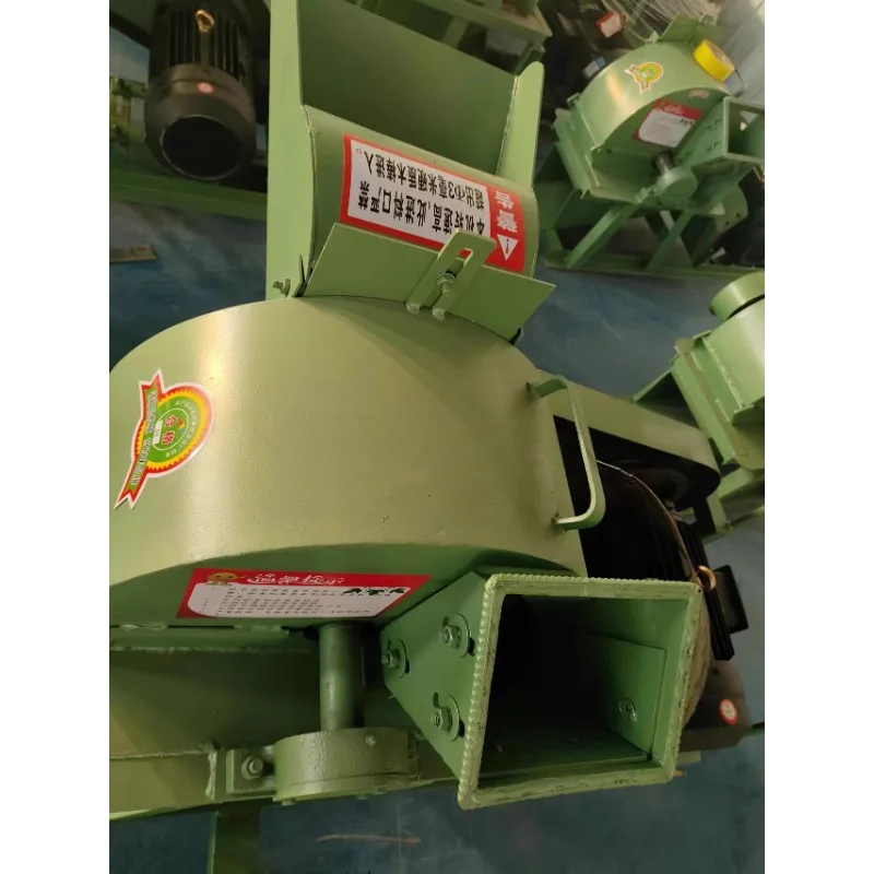 เครื่องบดไม้ เครื่องบดสาขา เครื่องจักรป่าไม้และอุปกรณ์ เครื่องบดตอไม้ Mulchers เครื่องจักรกลการเกษตร