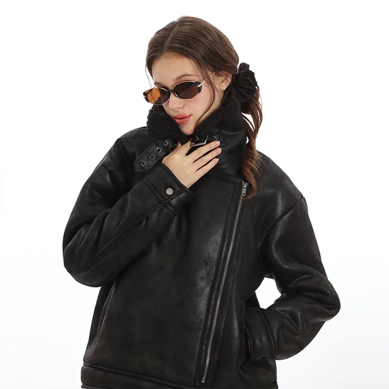 Winter Lamb Wool One-piece Leather Jacket for Women Short PU Leather Jacket