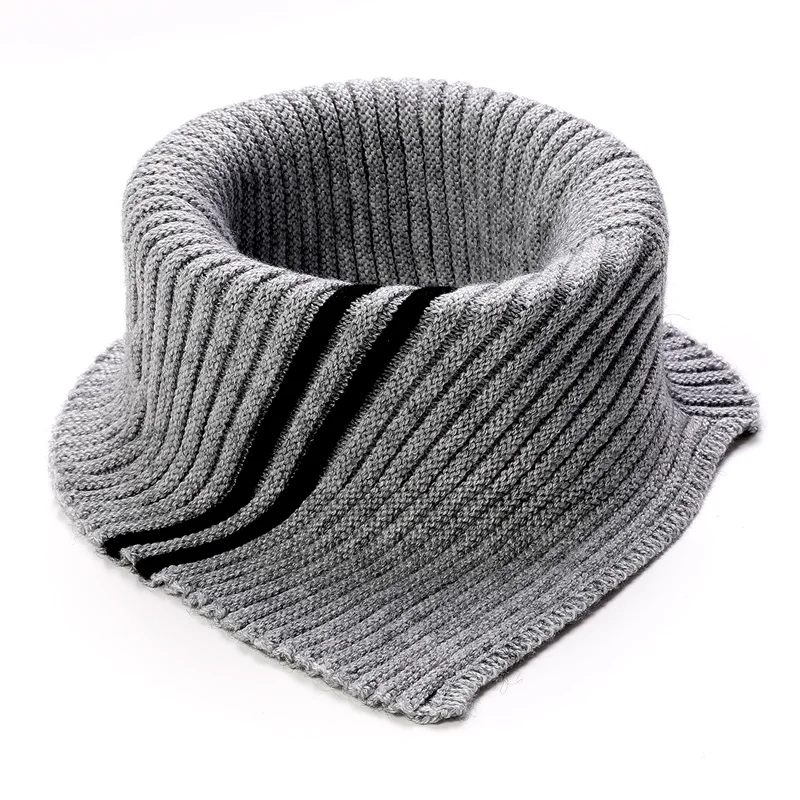 Sciarpa ad anello a triangolo lavorato a maglia in cashmere Donna Autunno Inverno Scaldacollo in lana Moda coreana Fazzoletto da collo a righe Colletto finto morbido