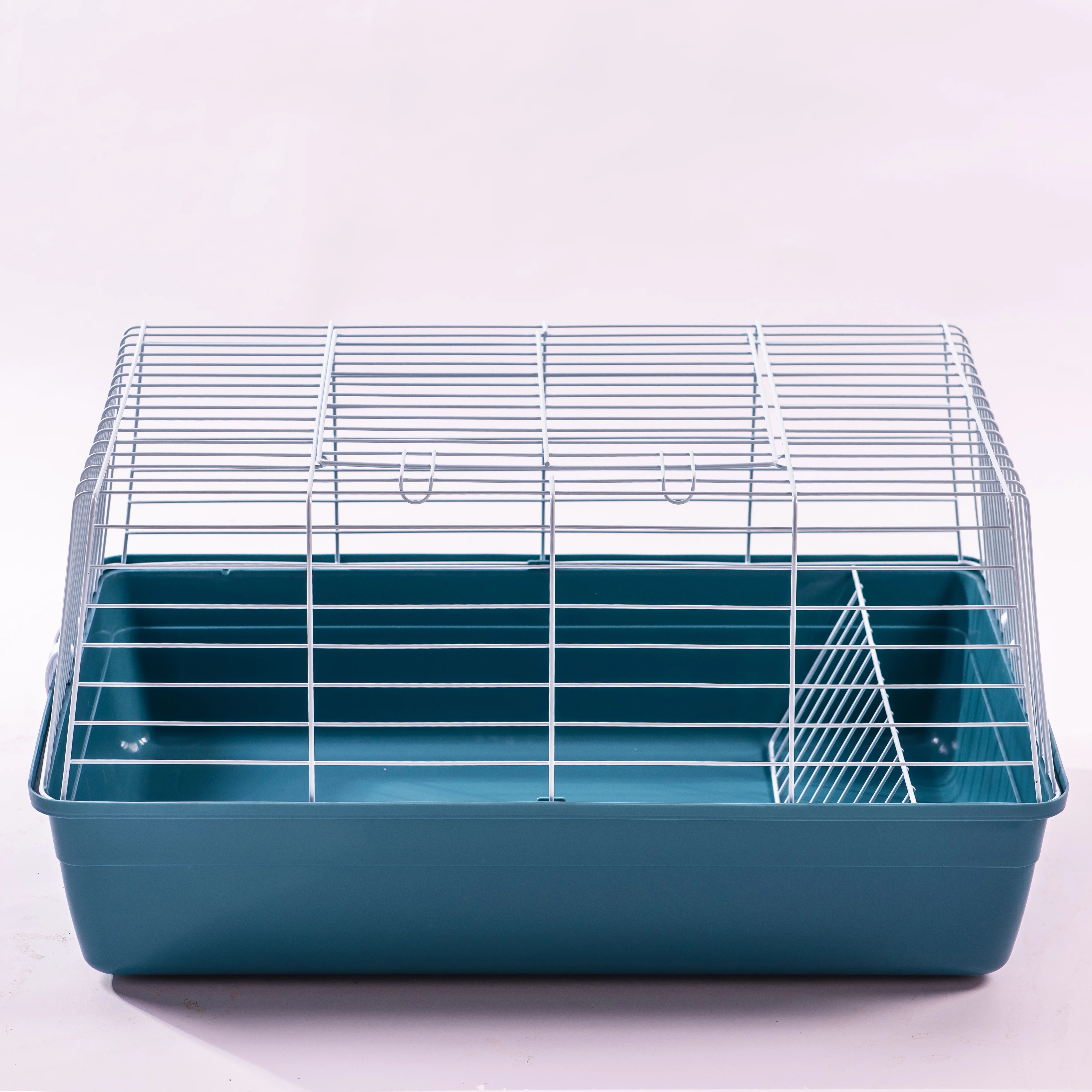 Chinese Birdcage Factory Manufacturer Castle Design Style Multi-Colored Iron Foldable Wire Birdcage