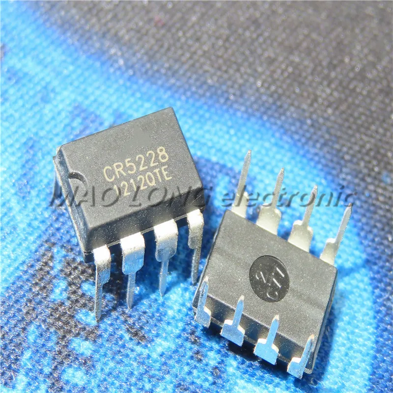 10PCS/LOT CR5228 CR5228T DIP-8 Adapter management chip New In Stock Original Quality 100%