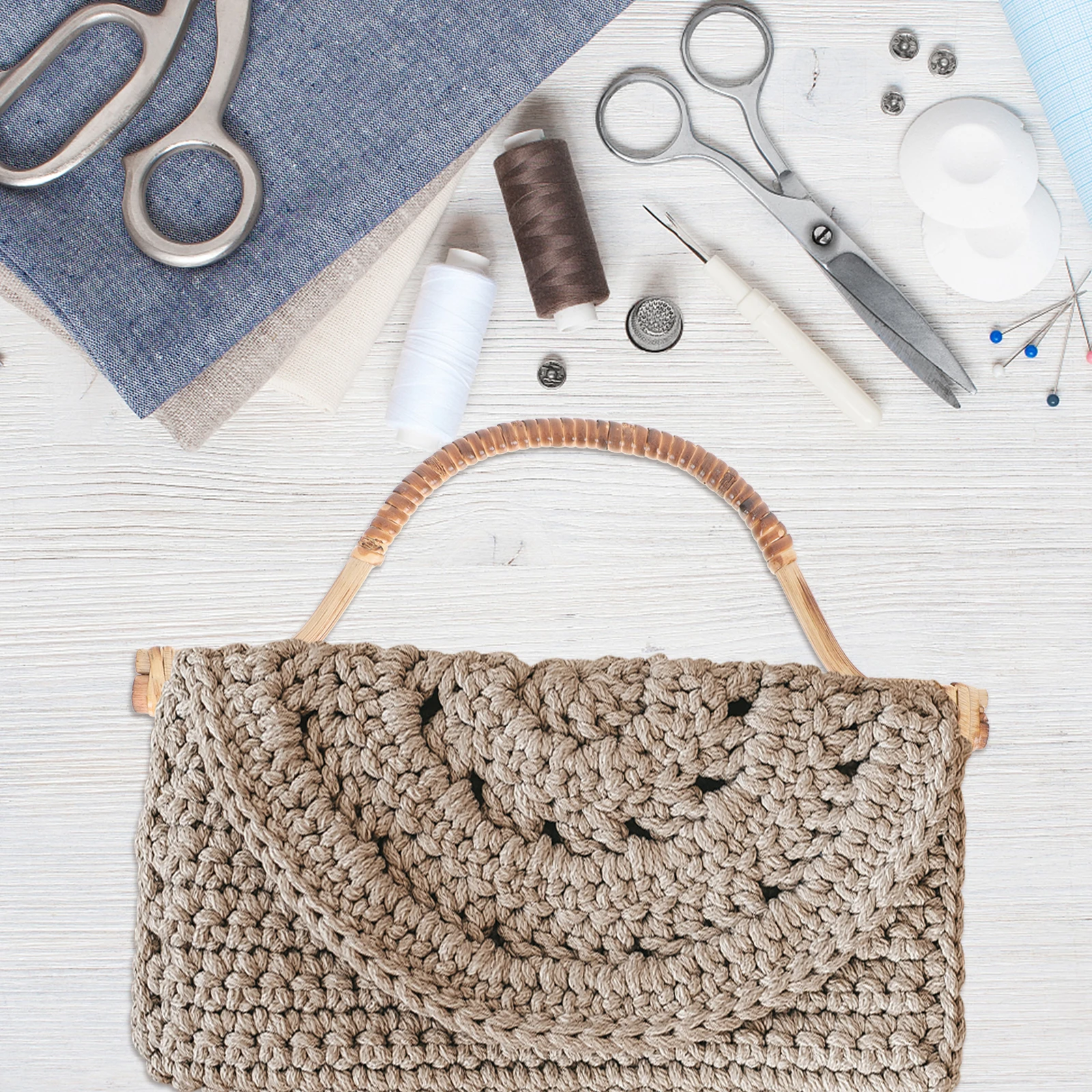 

2Pcs Stylish Bamboo Bag Handles Smooth D Shape Half Circle Handle for DIY Handbag Strap Replacement Craftwork Decoration Use