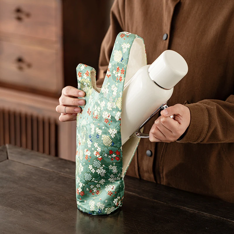 

Japanese Style Water Bottle Bag Portable Milk Tea Coffee Cup Handbag Outdoor Water Carrying Pouch Tea Ceremony Accessories