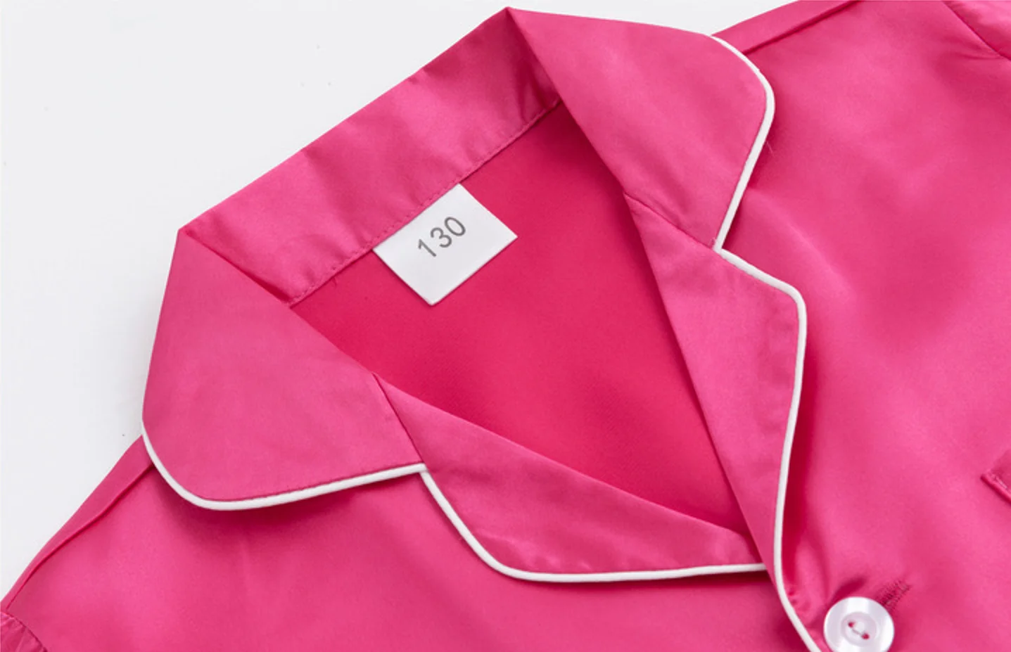 Роскошные атласные пижамы для девочек, модные комплекты с воротником с лацканами и шортами на пуговицах, однотонная одежда для сна, летние топы с короткими рукавами