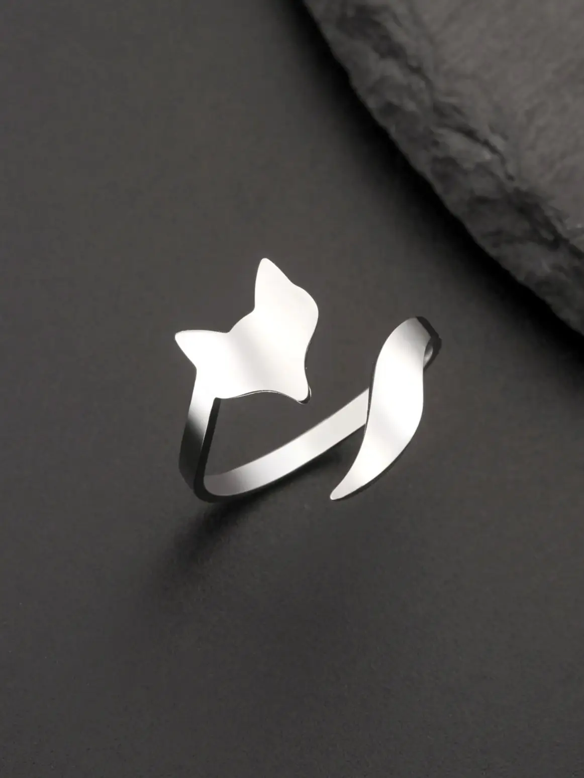 Lucktune Simple renard ouvert bague en acier inoxydable belle renard avec longue queue anneaux pour femmes Animal mode bijoux cadeaux nouveau