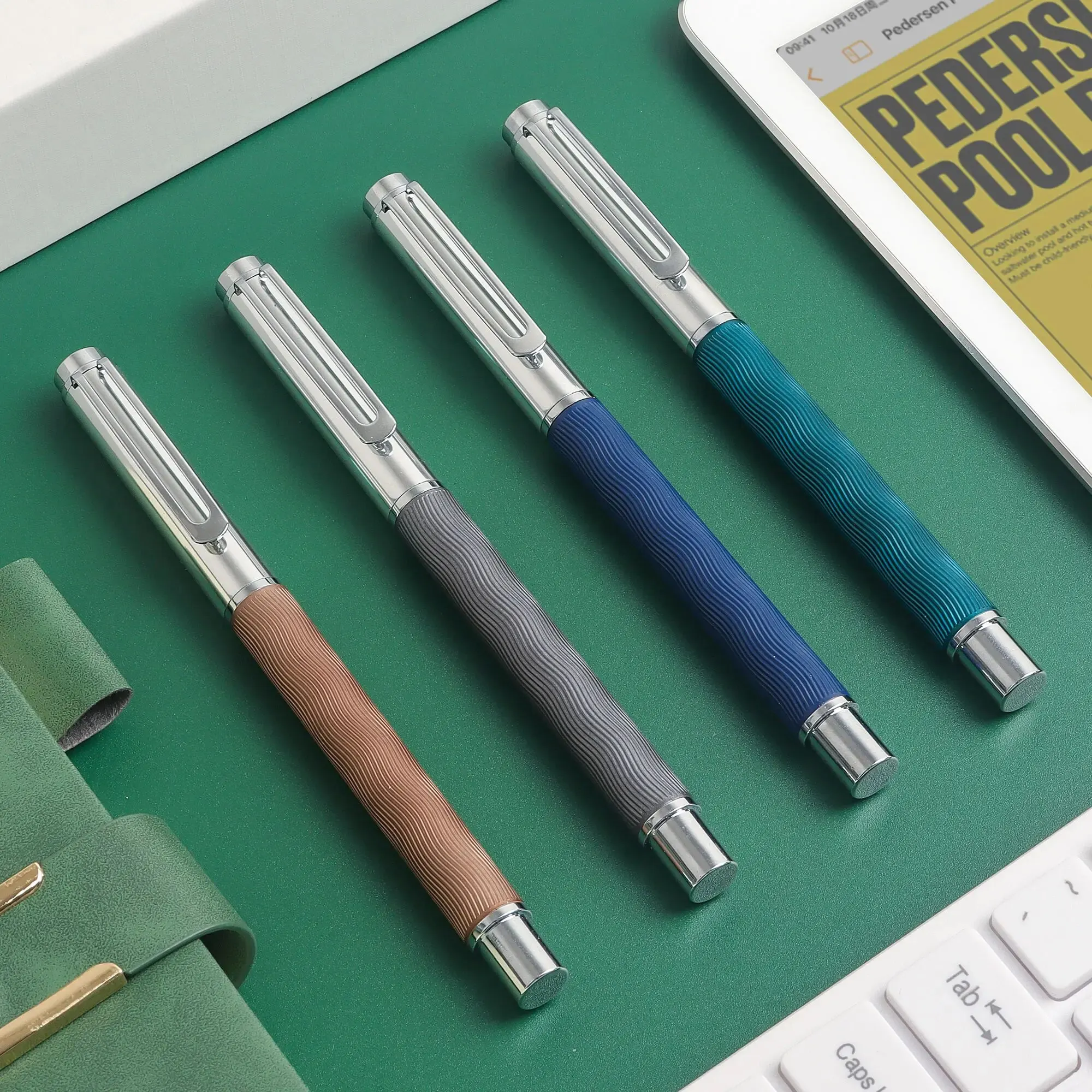 1 PC Luxury Fountain Pen Business Style Steel Pen with Gift Box - Elegant and Understated Design,Writing Smothly,For Gifting image 4