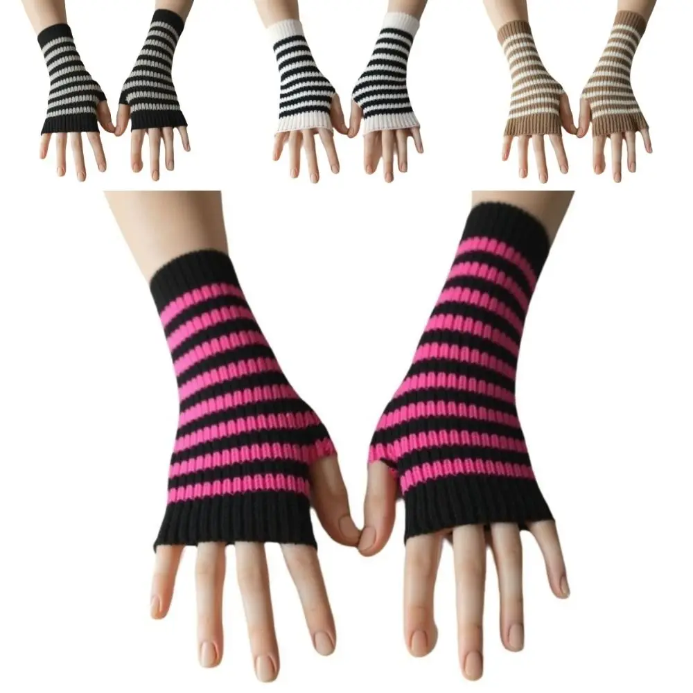Hollow Out Design Knitted Arm Gloves Soft Knitted Mermaid Design Arm Warmers Black Color Crochet Warmer Knitting Gloves