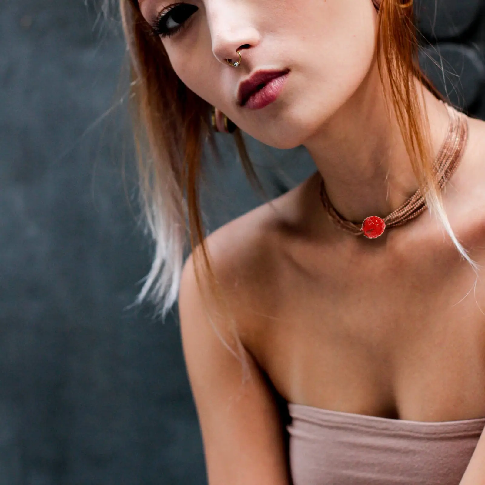 

50Pcs Crystal Strawberry Beads Smooth Hole Fruit Spacer Loose Beads for DIY Jewelry Making Bracelets Charms Strawberry Bead