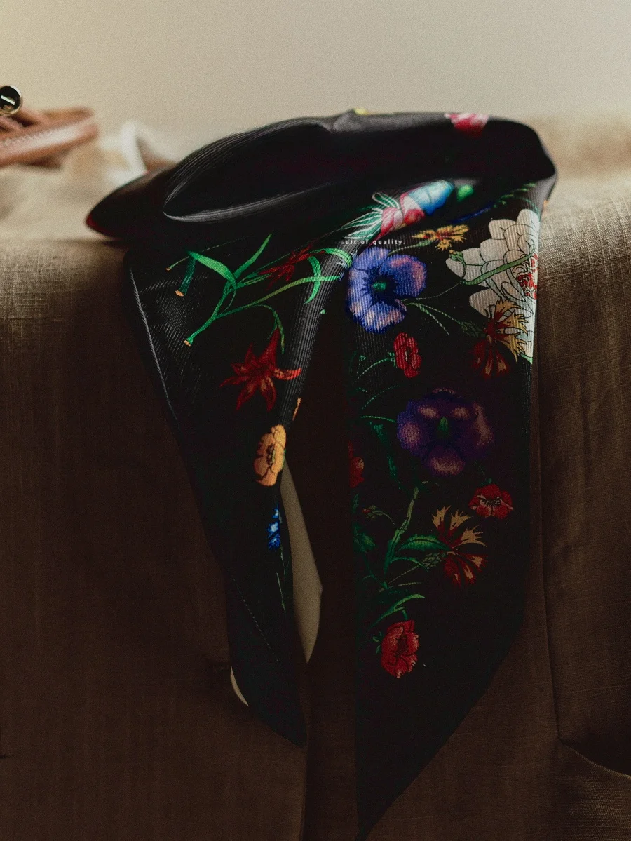 bla-floral-silk-scarf-women's-00-silk-netie-high-end-feeling-65-deee-slant-pattern-spring-summer-faion-acc