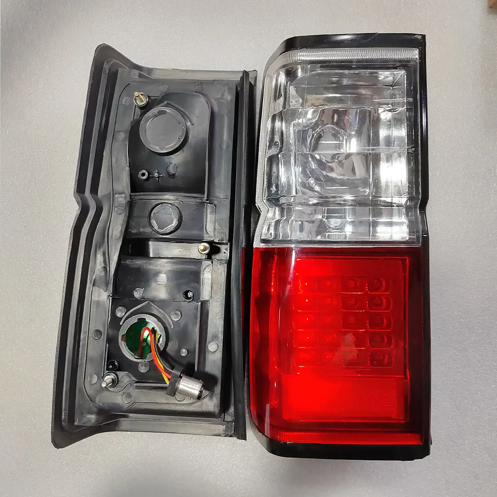 A Pair Car LED Brake Light Taillight  For Nissan Jeep Terrano D21  Crystal White and Smoked Color 1987 to 1995