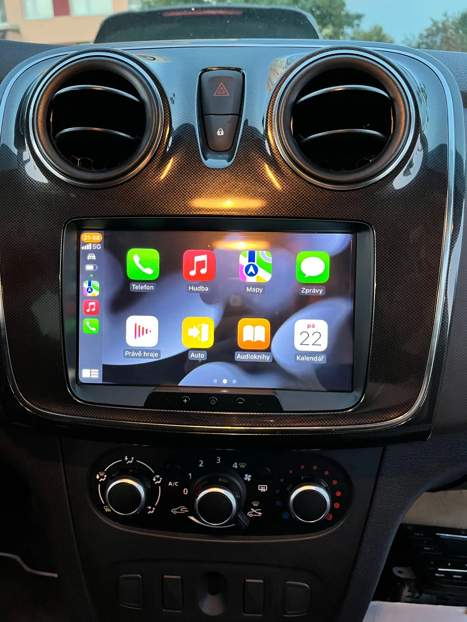 CHSTEK Radio samochodowe Multimedia Carplay dla Renault Captur Dacia Duster Sandero Logan Lodgy Bluetooth Android WIFI Stereo Wireless
