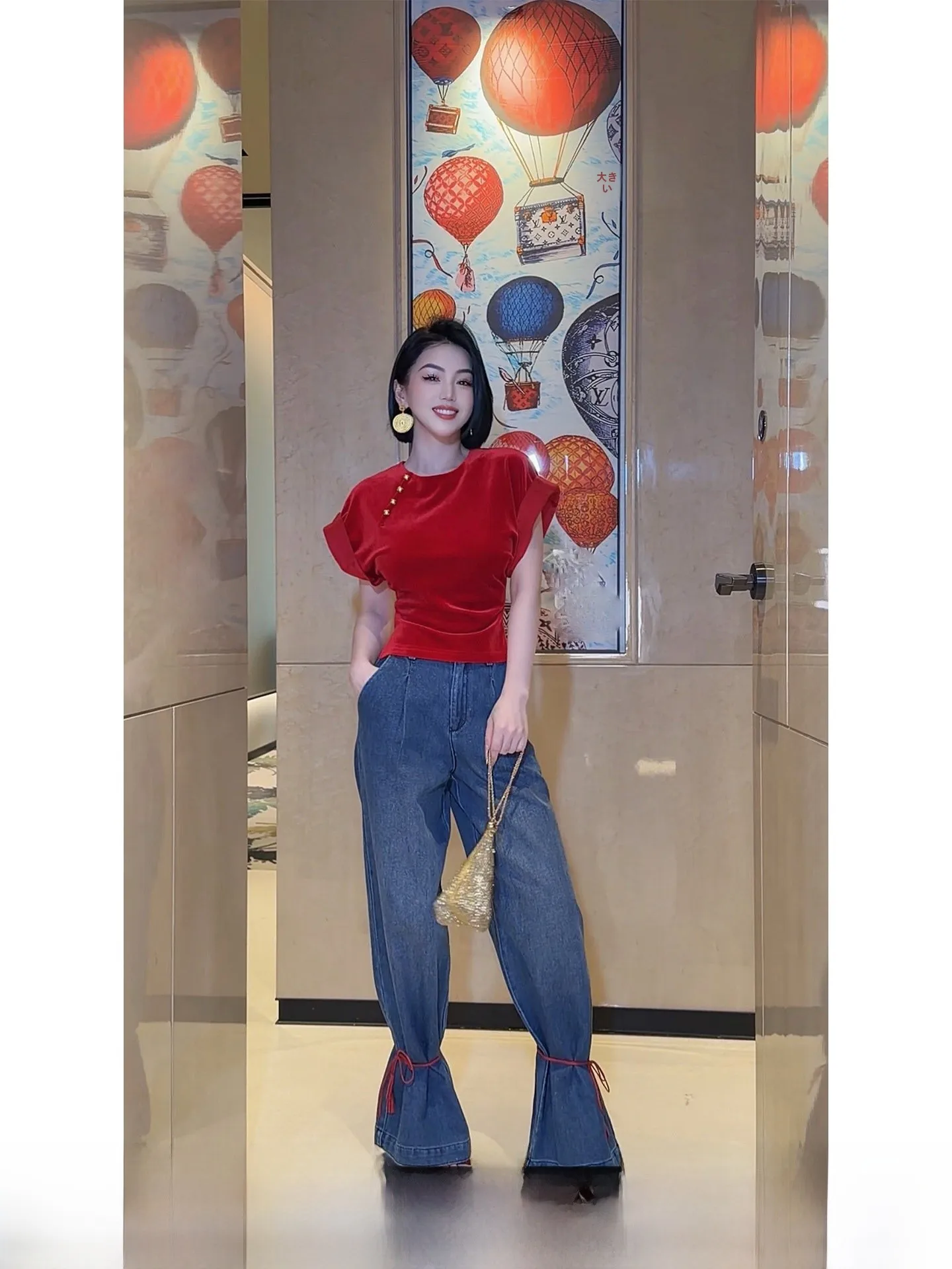 

Spring Early High Waist Loose Fit Women's Jeans Mixed Silver Thread Line Cotton Fabric Ladies Premium Denim Shorts