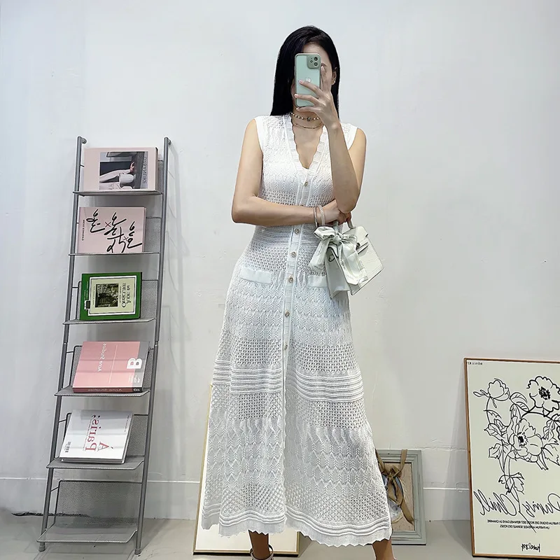 High Quality Fashion Lady Summer White Fairy Dress Elegant Summer Elegant V-neck Single-breasted Mid-long Slim Knitted Dress