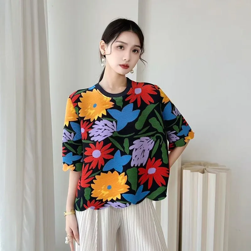 

Женская одежда Miyake 2026: Новая плиссированная футболка, французская элегантность, повседневные топы, модная, больших размеров, эластичная, легкая, удобная