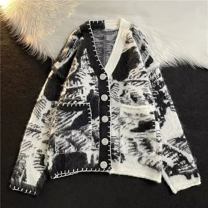 Man Clothes Black Y2k Vintage Tie Dye Knitted Sweaters for Men Cardigan V Neck Aesthetic with Pockets Maletry A Winter 2023 Fun