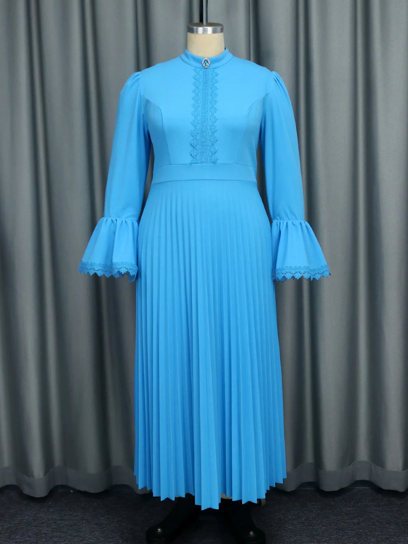 Blaue Maxi kleider für Frauen stehen Kragen lange Flare Ärmel Spitze Empire Plissee Vintage elegante schlanke Abend Bankett Party kleider